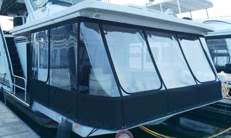 Home & Restaurant Enclosures